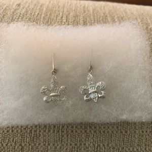 Brand new fleur de lis earrings